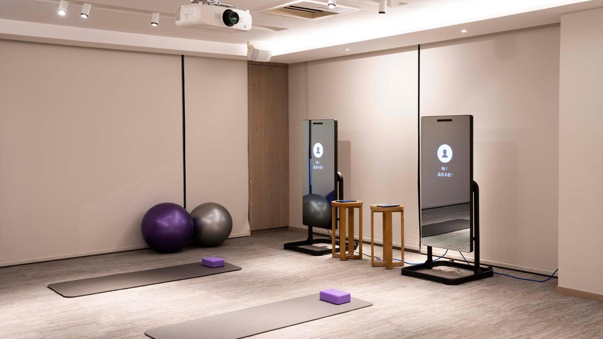 礁溪晶泉丰旅 Wellspring By Silks Jiaoxi Hotel Exterior photo A Mirror home gym